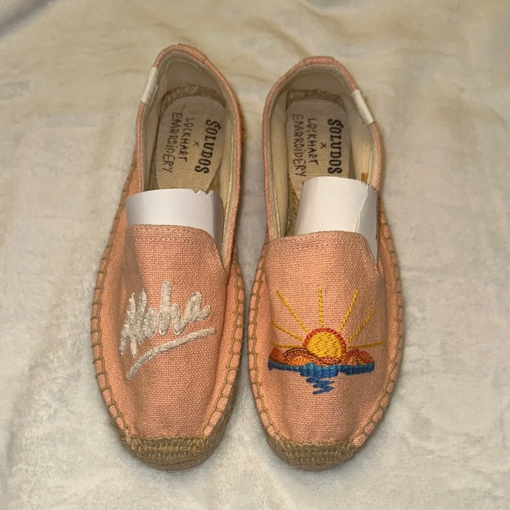 Brand new! Soludos x Lockhart Embroidery Pink Espadrilles size 5